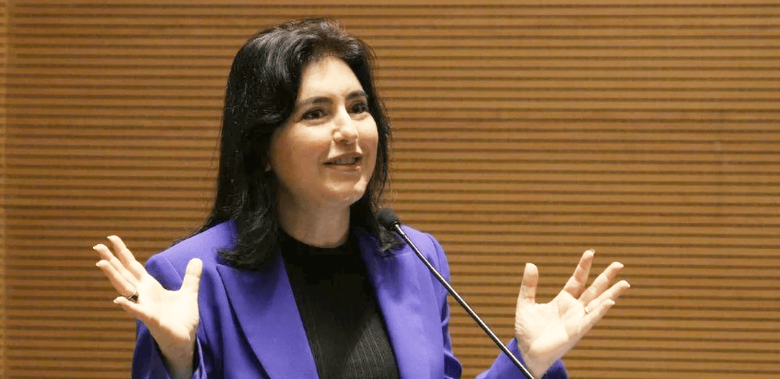 Capa Simone Tebet garante que Lula vai dar aumento real do salário mínimo a partir de 2024