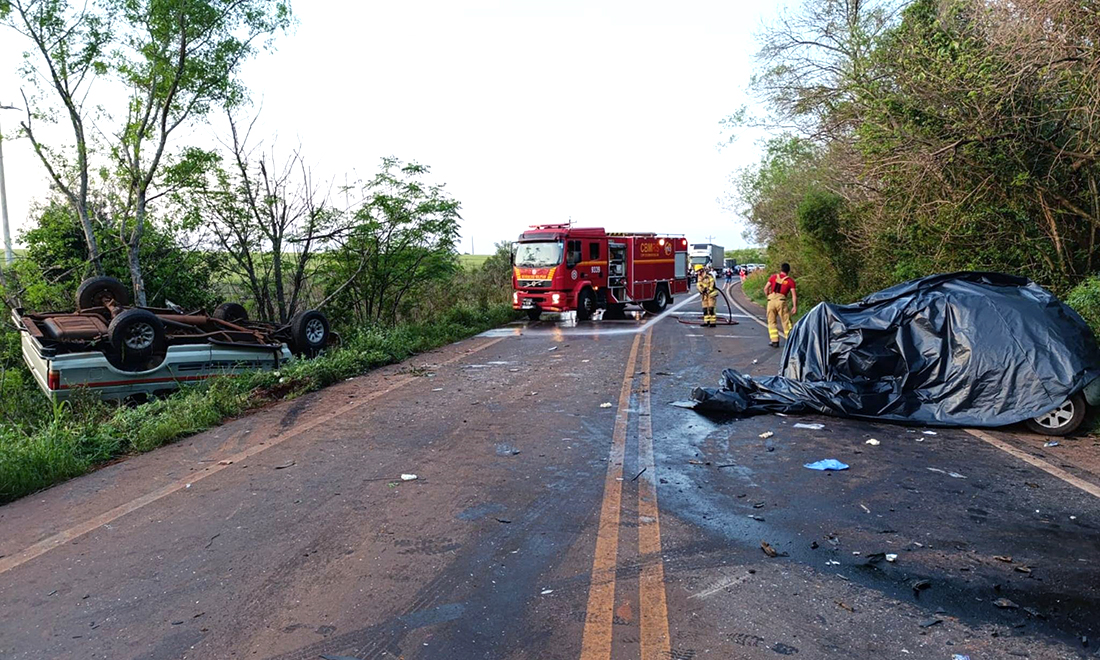 Capa Colisão entre carro e caminhonete deixa dois mortos e cinco feridos em São Luiz Gonzaga