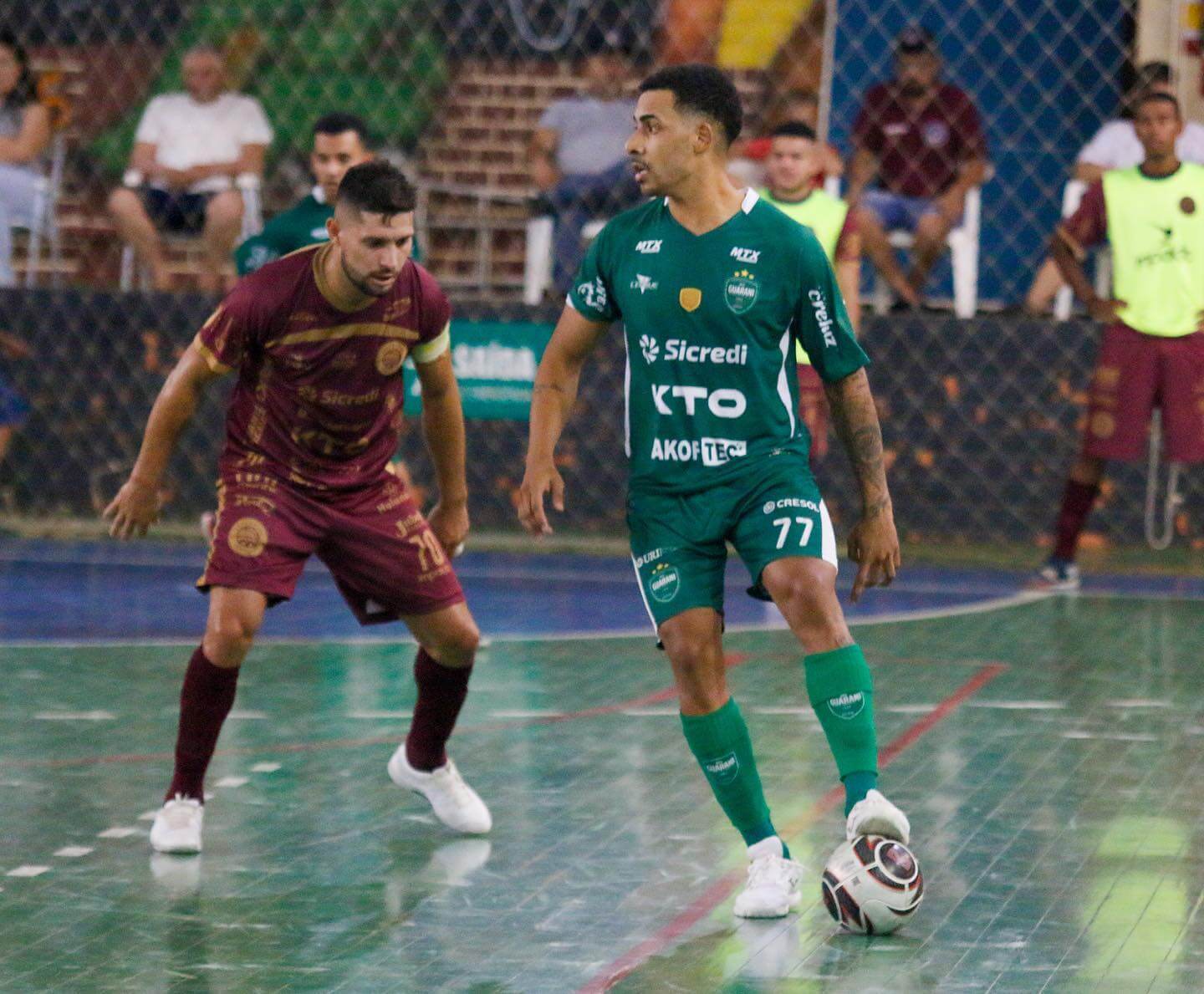 Capa Empate sem gols persiste no duelo entre Guarani e Lokomotiv