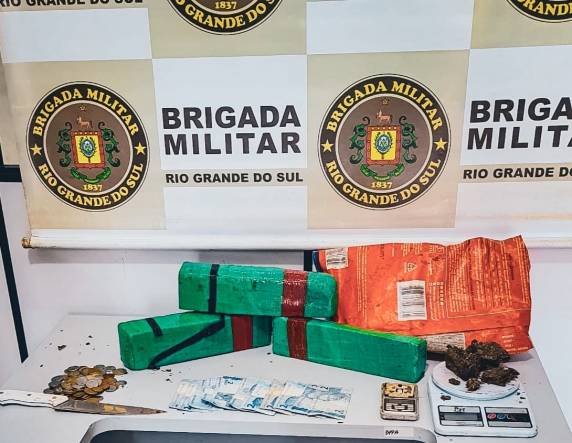Capa Brigada Militar prende indivíduo por tráfico em Ijuí