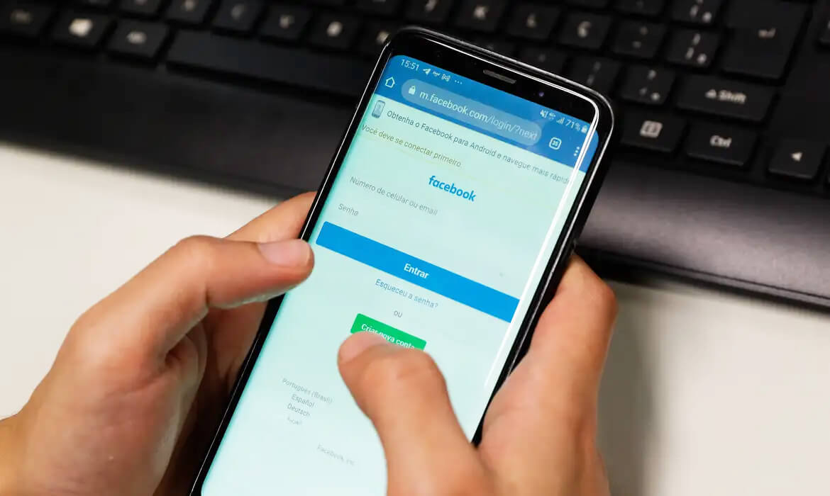 Capa Uso excessivo de redes sociais pode ser prejudicial para saúde mental