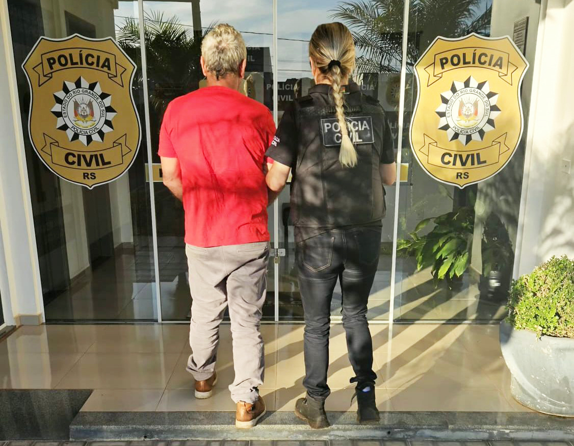 Capa Polícia Civil prende suspeito de tentativa de homicídio em Novo Tiradentes