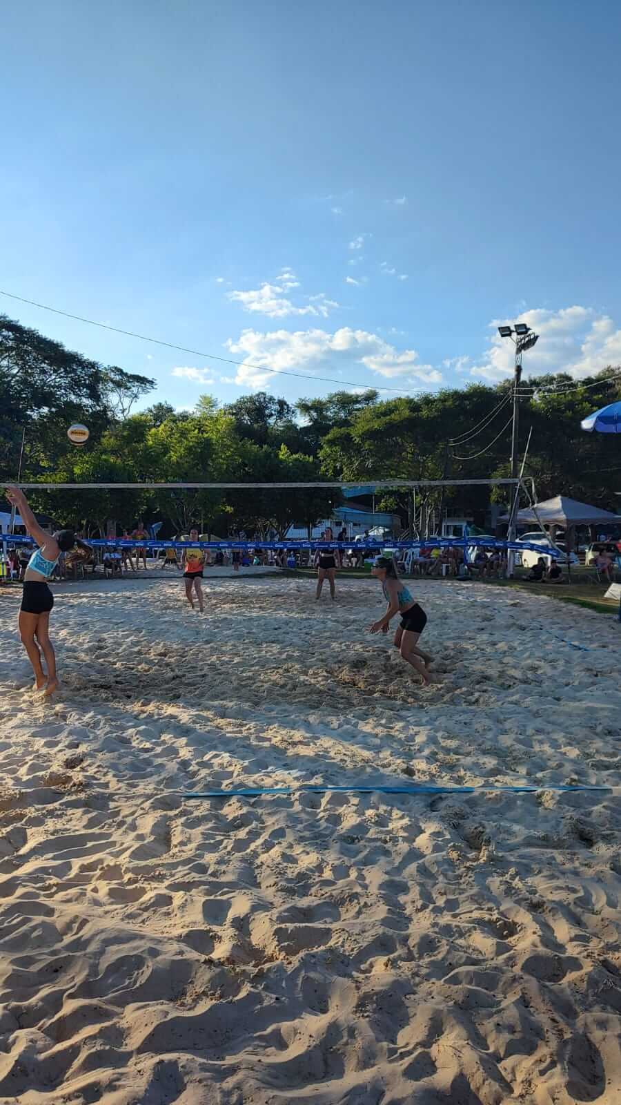 Capa Modalidade de beach soccer e duplas de vôlei são realizadas no Circuito Verão Sesc