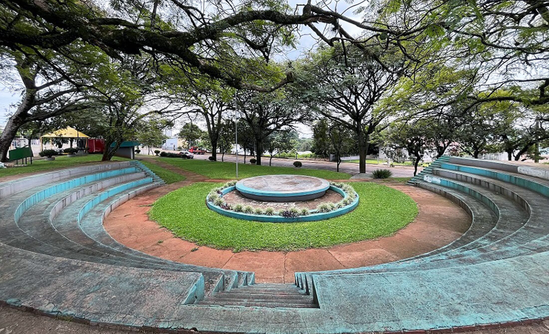 Capa Praça da URI é escolhida pela população frederiquense para ser revitalizada