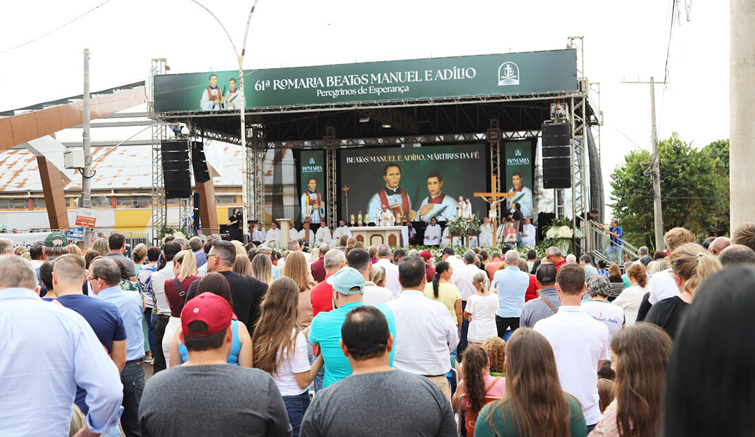 Capa Milhares de fiéis participam da 61ª Romaria em Nonoai e se preparam para a celebração em Três Passos no próximo domingo