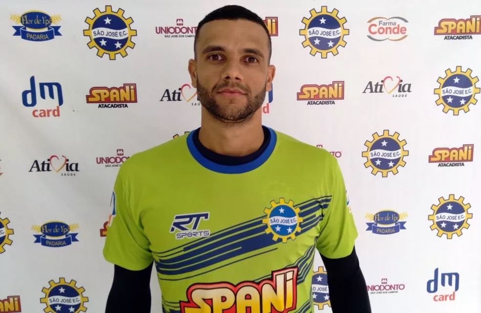 Capa União Frederiquense contrata goleiro Douglas Marques