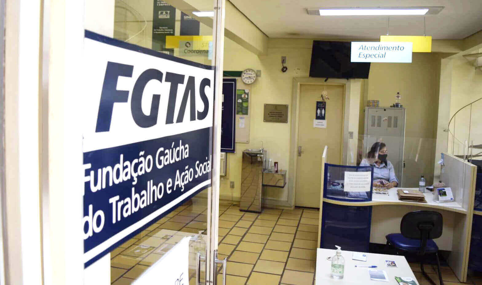 Capa Vagas de emprego abertas na Agência FGTAS SINE de Frederico Westphalen
