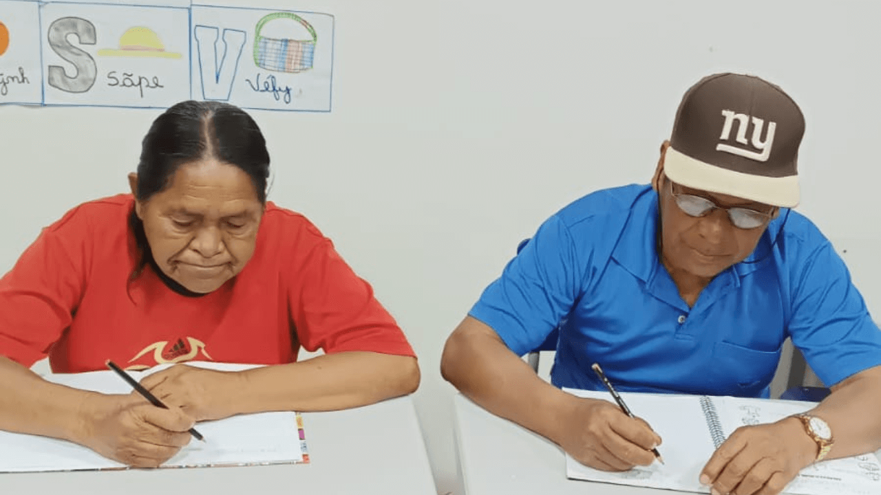 Capa Casal indígena realiza sonho de estudar em escola de Iraí