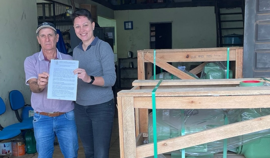 Capa Administração de Taquaruçu do Sul entrega motobombas à ASTASUL