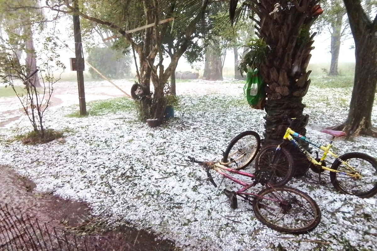 Capa Chuva de granizo e vendaval causam estragos em ao menos seis municípios do Noroeste gaúcho