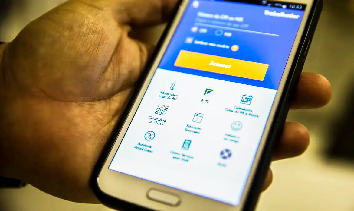 Capa Empregadores de domésticos serão notificados para regularizar FGTS