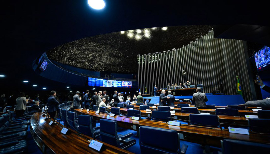 Capa Senado aprova isenção do Imposto de Renda para quem ganha até dois salários mínimos