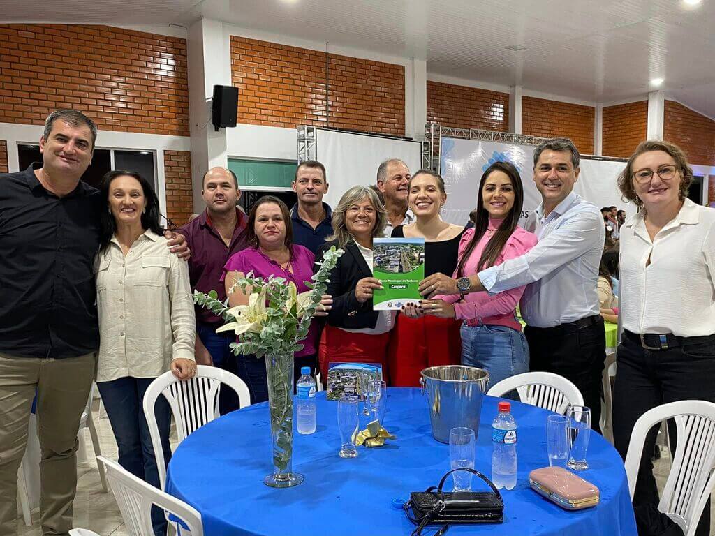 Capa Caiçara: Administração recebe o Plano Municipal de Turismo