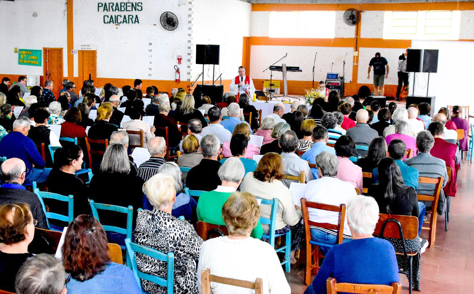 Capa Evento em comemoração ao Dia do Idoso reúne todos os grupos da terceira idade caiçarenses