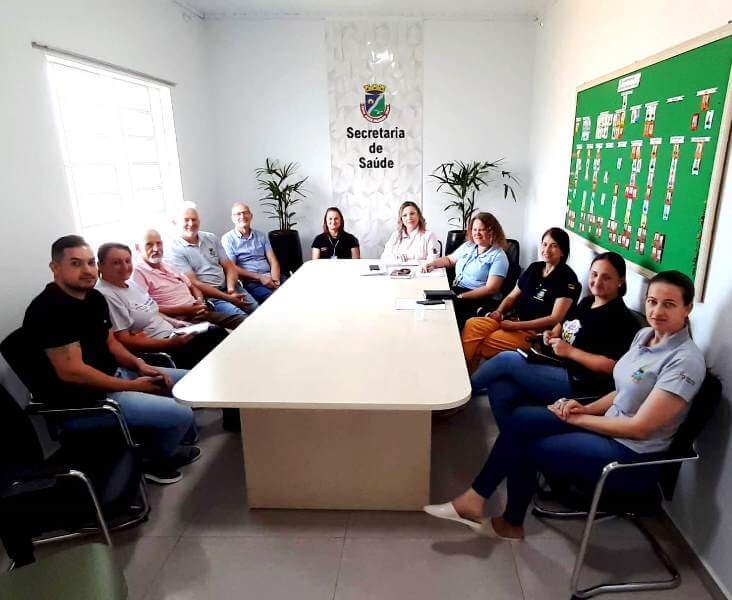 Capa Três Passos: Comitê de enfrentamento a dengue se reúne