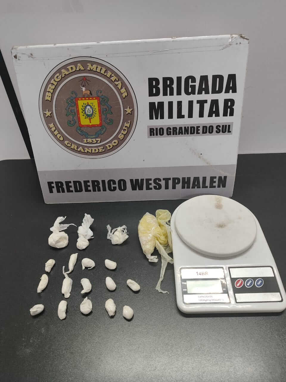 Capa Brigada Militar prende indivíduo por tráfico de drogas em Frederico Westphalen