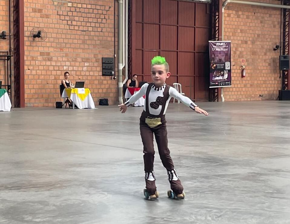 Capa Atleta do Clube Magia da Patinação conquista primeiro lugar em torneio estadual de patinação artística