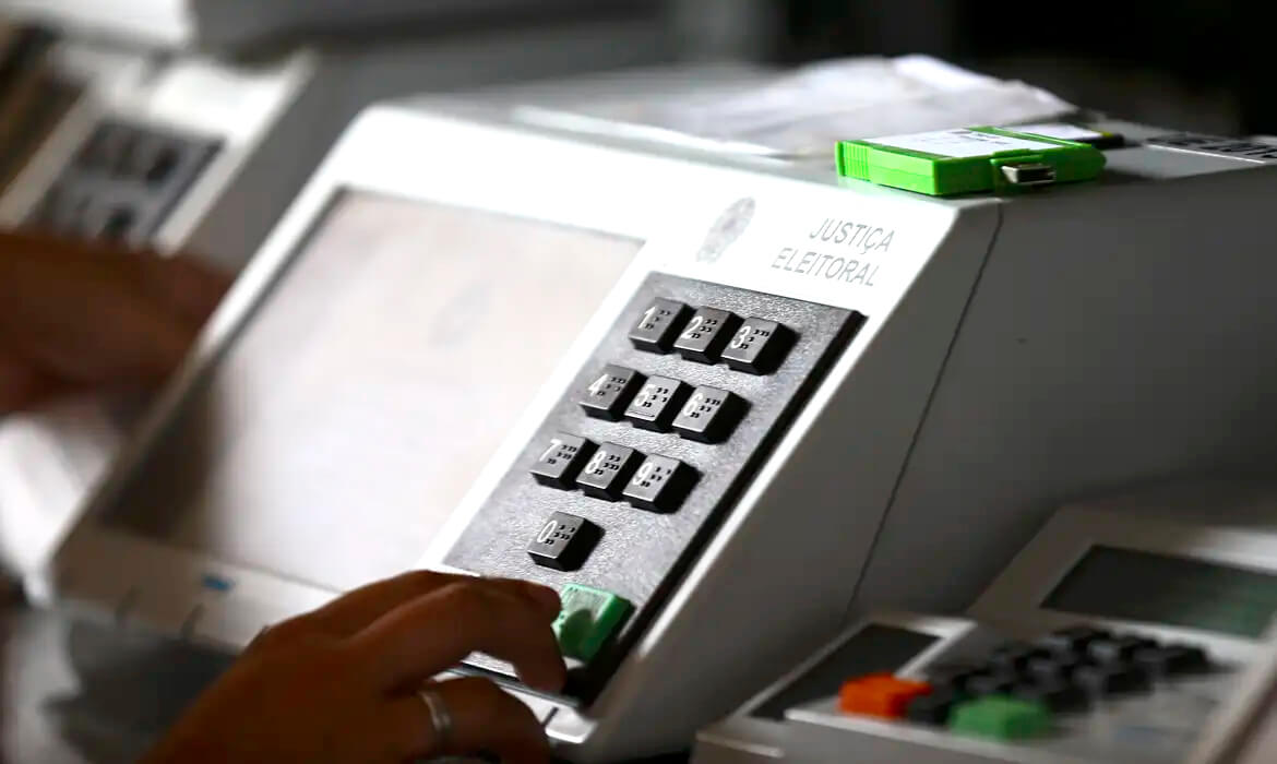 Capa Aberto prazo para transferência temporária de local de votação