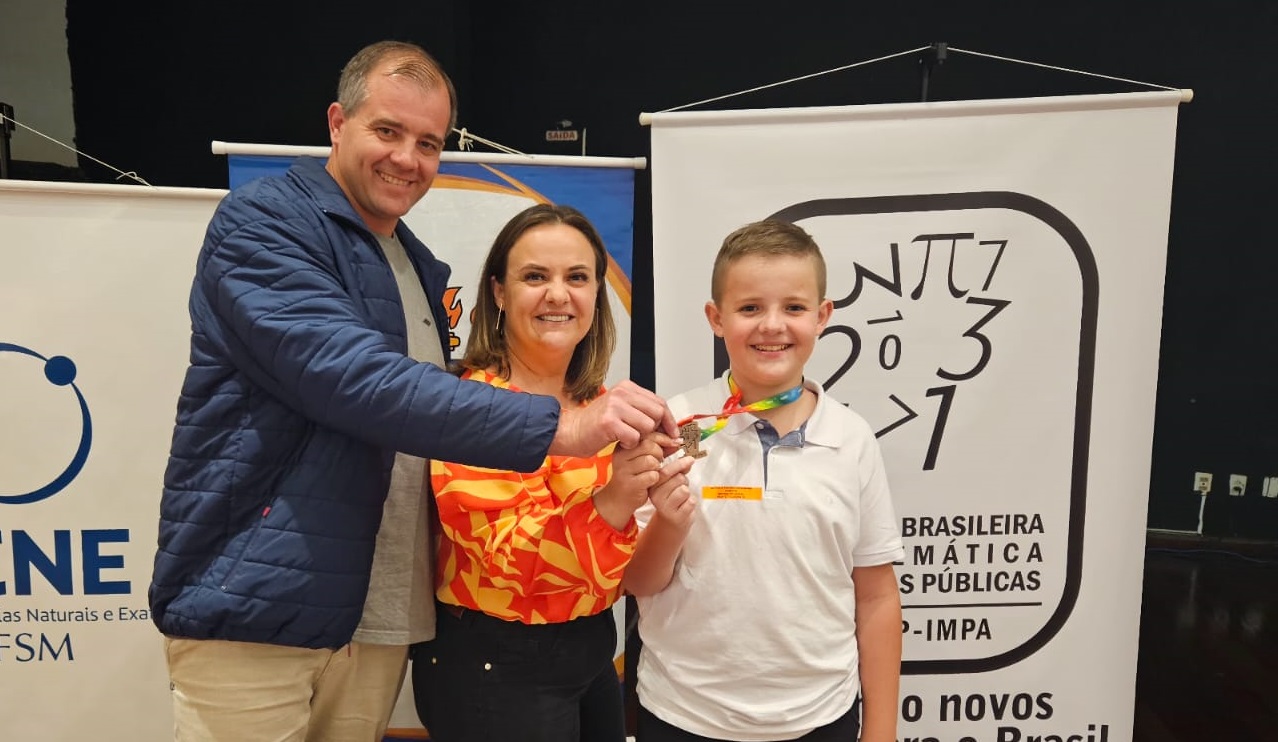 Capa Estudante de Humaitá se destaca na OBMEP e recebe medalha de Bronze