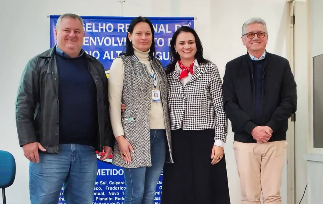 Capa Márcia Faccin é reeleita presidente do Codemau para o próximo biênio