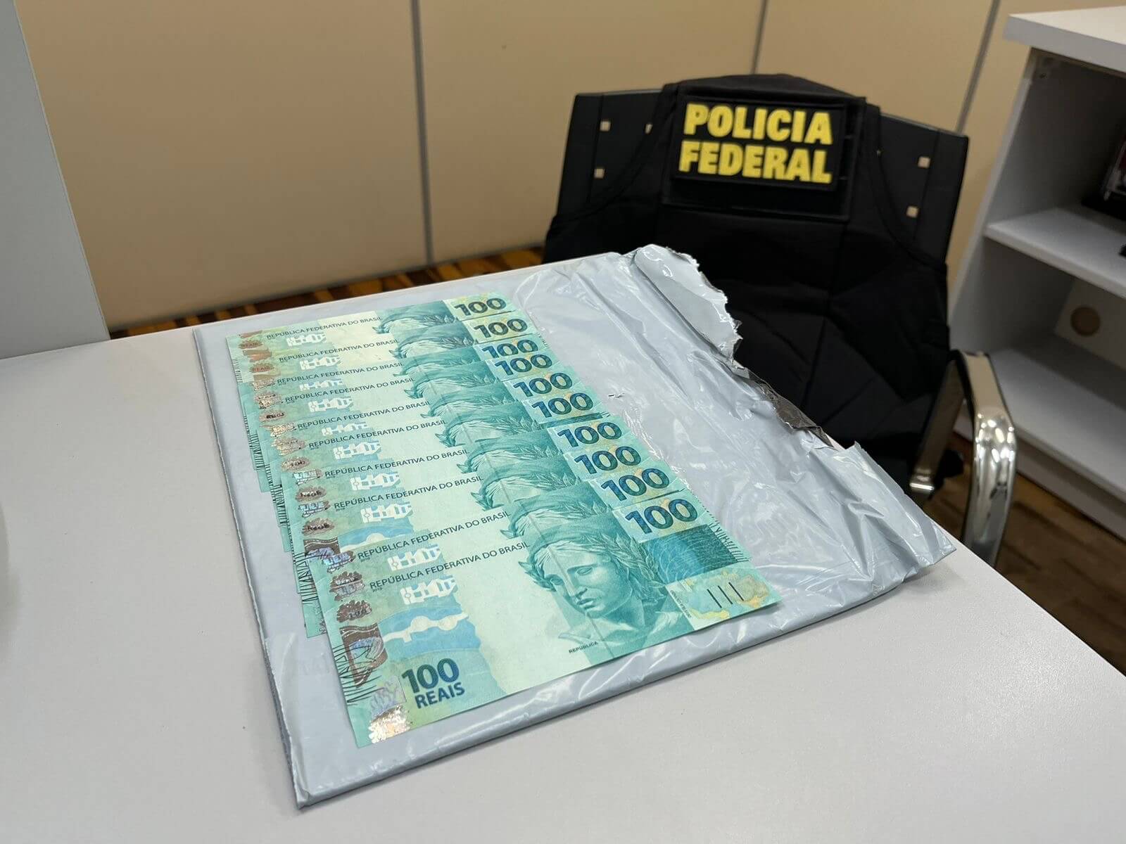 Capa Polícia Federal prende homem em Frederico Westphalen recebendo notas falsas pelo Correio