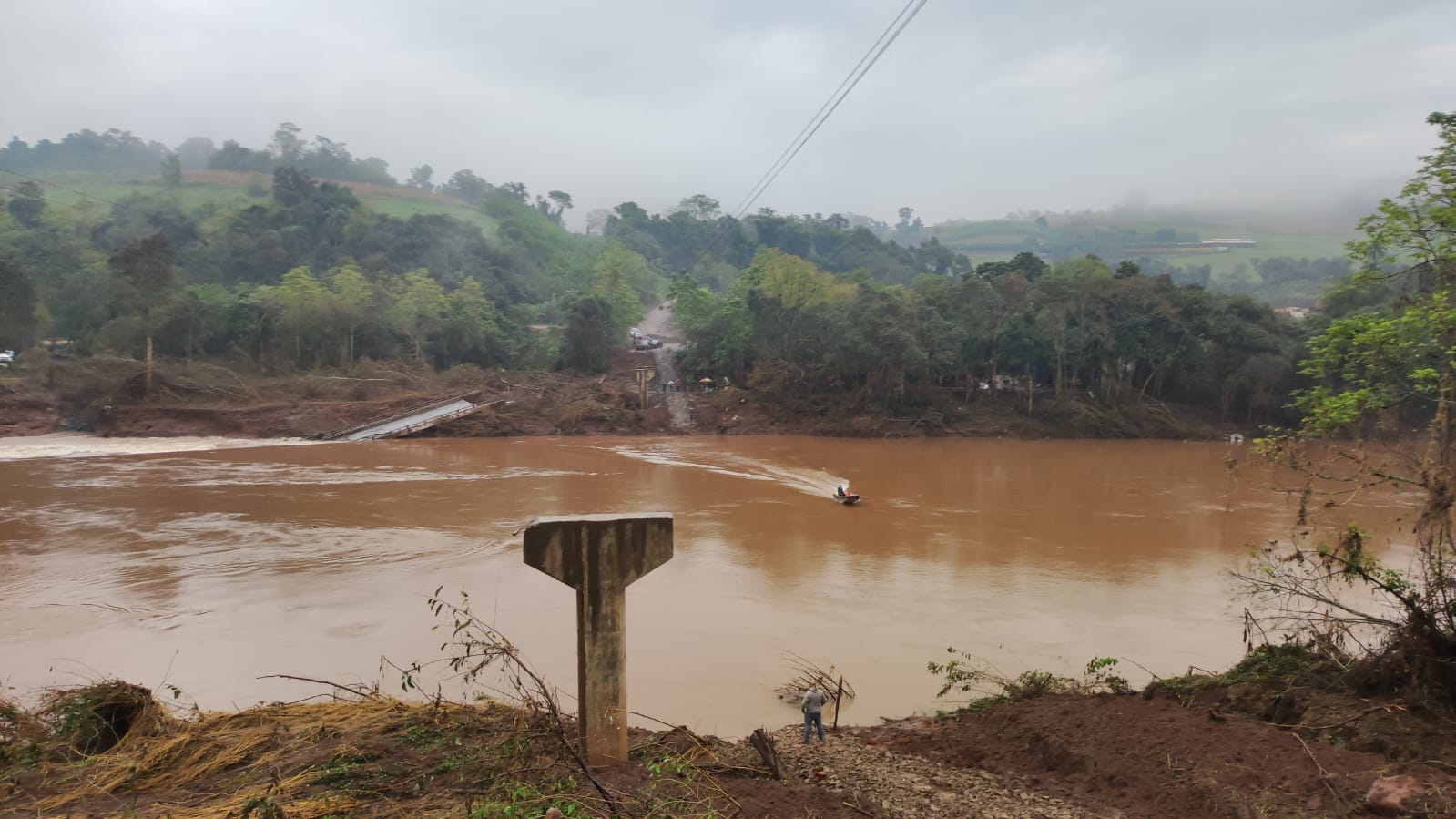 Capa Confirmado empenho de R$ 7,9 milhões para reconstrução da ponte que liga Rodeio Bonito e Ametista do Sul