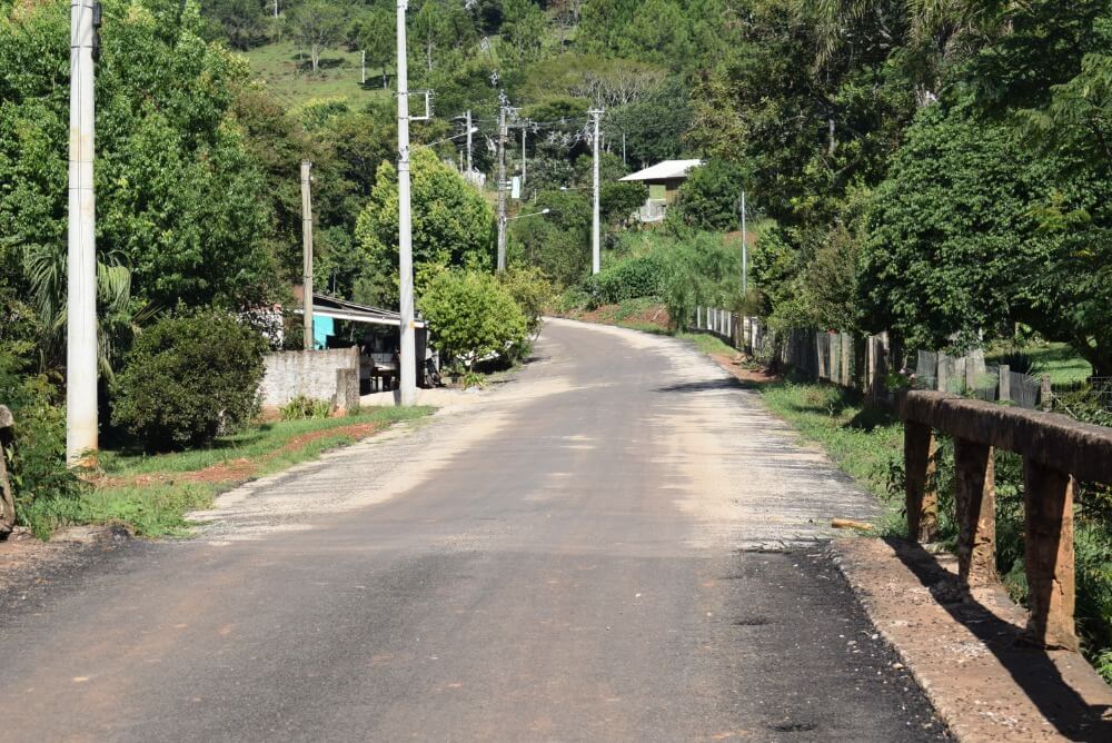 Capa Alpestre: pavimentação asfáltica é concluída