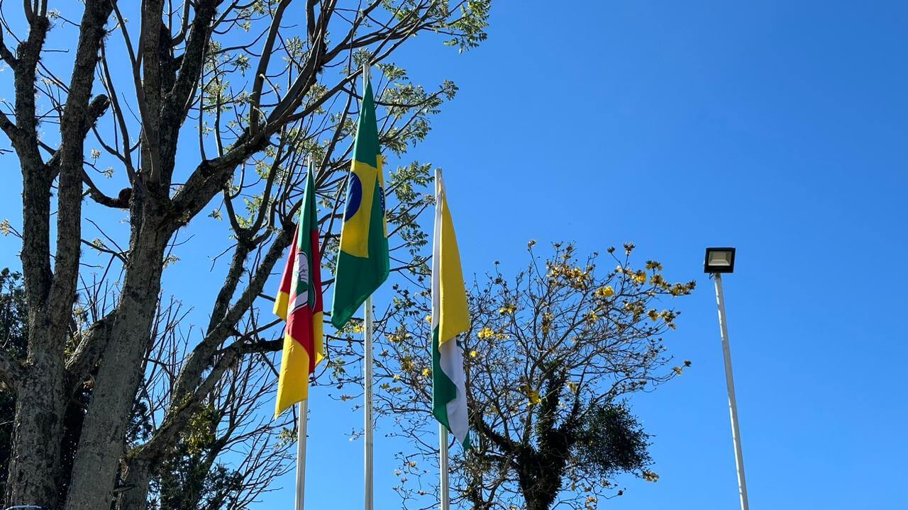 Capa Planalto se prepara para as comemorações do 7 de Setembro com hora Cívica e feira na praça