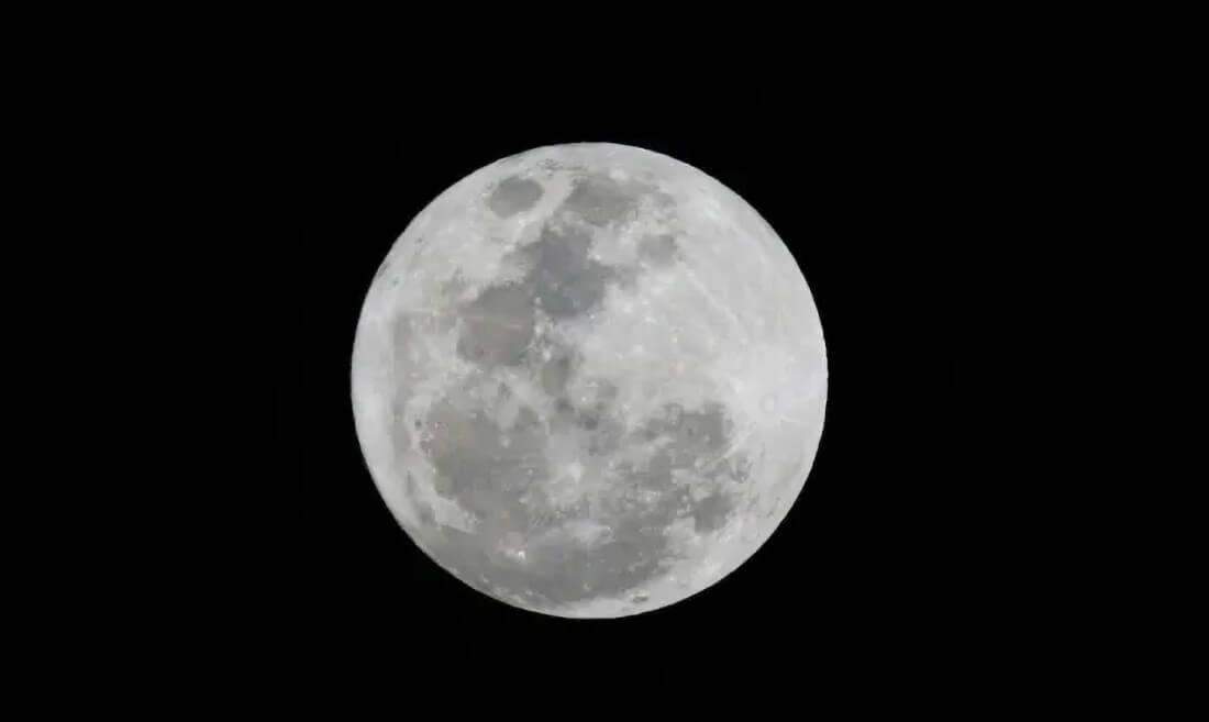 Capa Maior superlua do ano pode ser vista nesta quinta-feira
