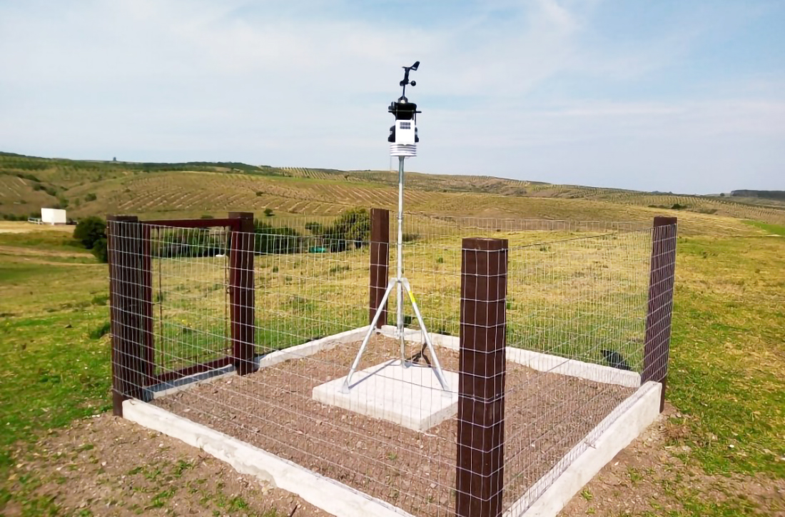 Capa Sistema de Monitoramento e Alertas Agroclimáticos completa cinco anos com 102 estações próprias