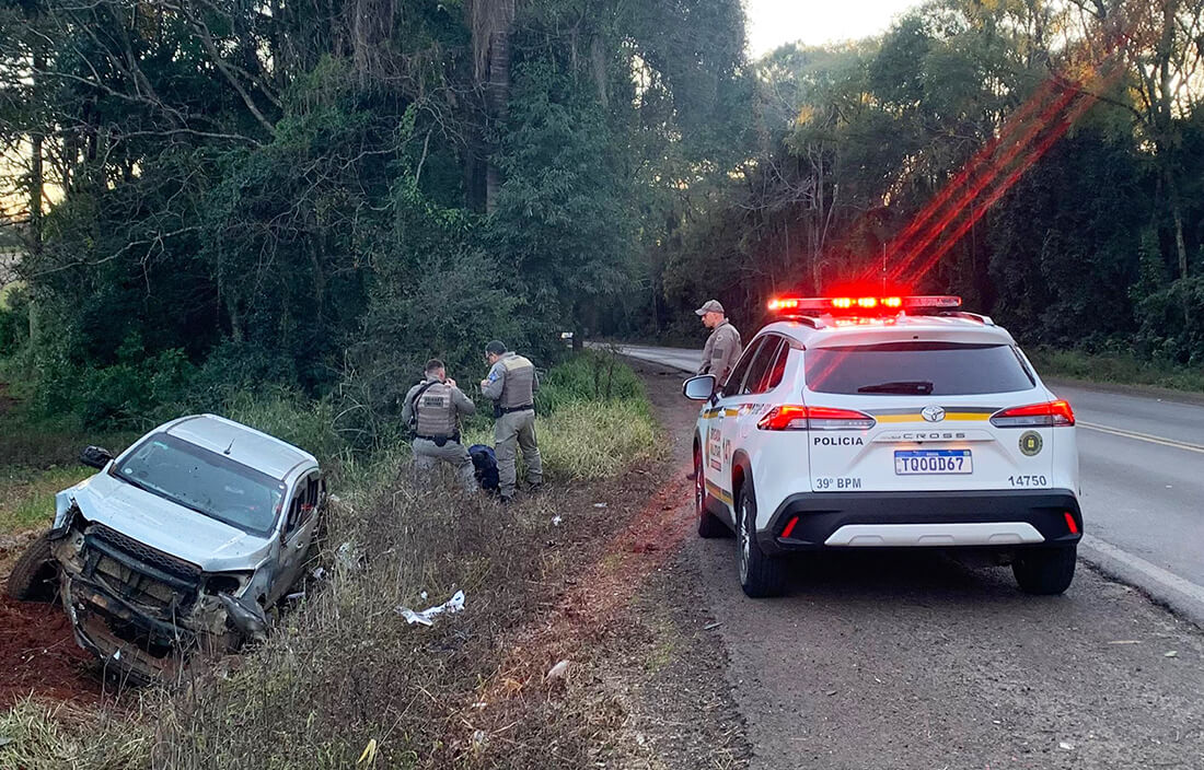 Capa Perseguição policial termina com capotamento e prisão de assaltante em Chapada