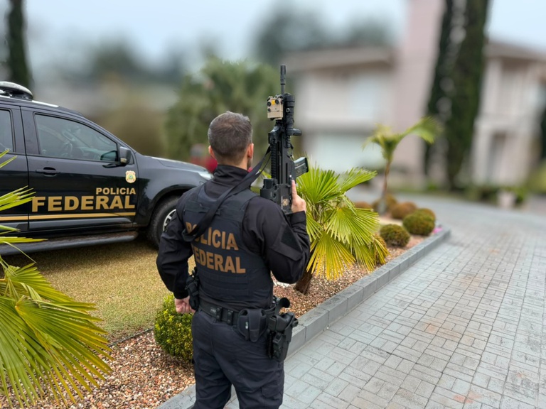 Capa Polícia Federal realiza operação contra grupo suspeito de contrabandear agrotóxicos proibidos; mandados são cumpridos em Palmeira das Missões e região