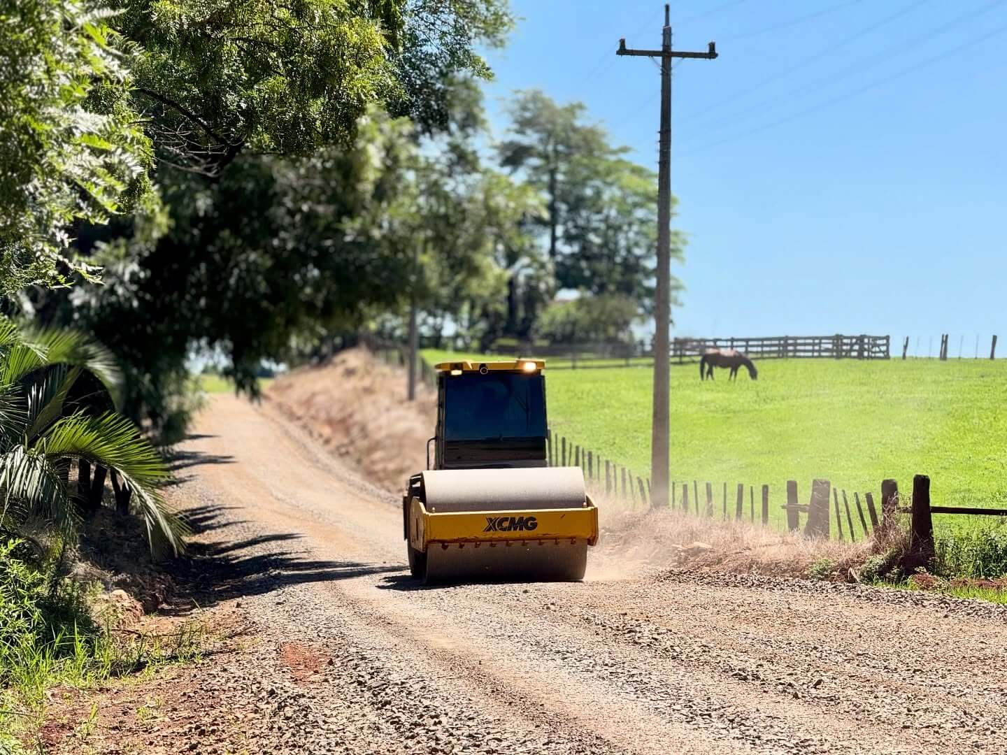 Capa Trabalhos melhoram trafegabilidade na Estrada do Lobo, em Nonoai
