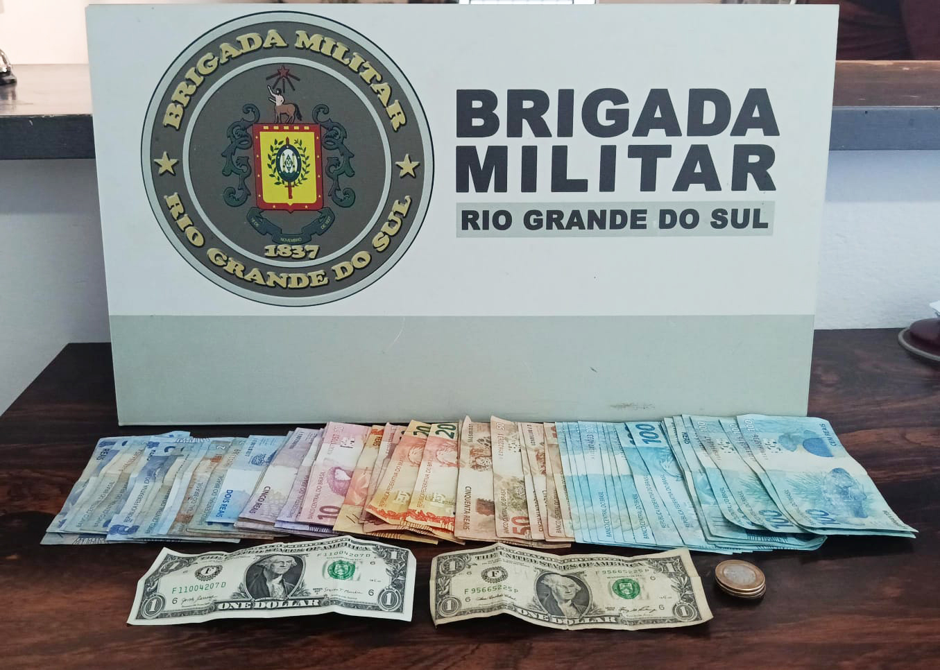 Capa Brigada Militar prende suspeito de furto e saques bancários em Tenente Portela