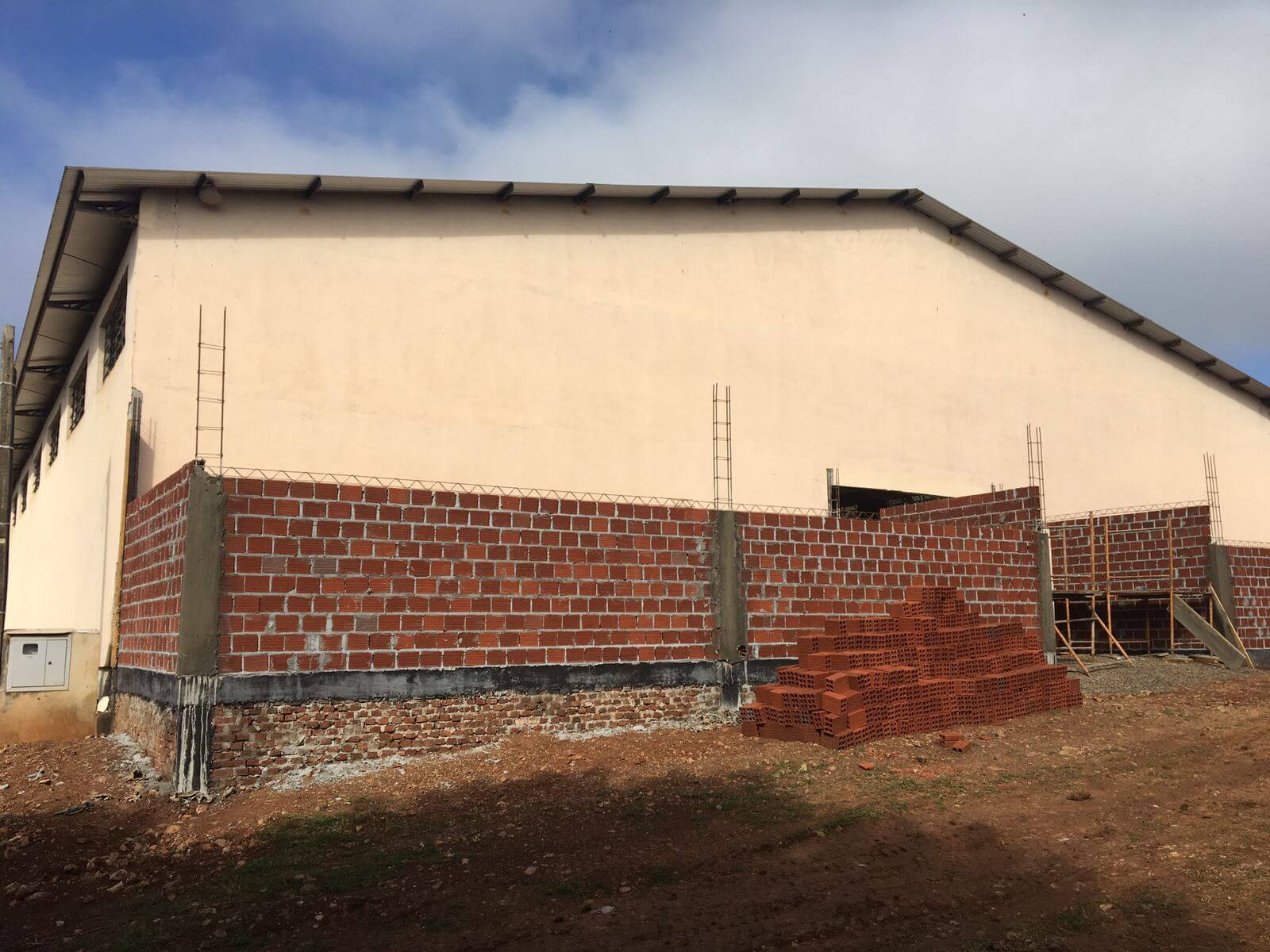 Capa Prefeitura de Novo Tiradentes amplia e melhora ginásio na Linha São João Vianey