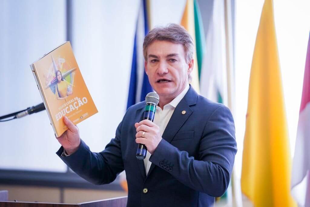Capa Vilmar Zanchin apresenta balanço de sua gestão na Presidência do Legislativo gaúcho