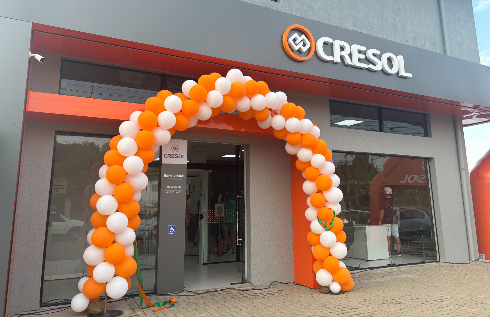 Capa Cresol Raiz amplia presença no Vale do Sinos com inauguração de agência em Presidente Lucena