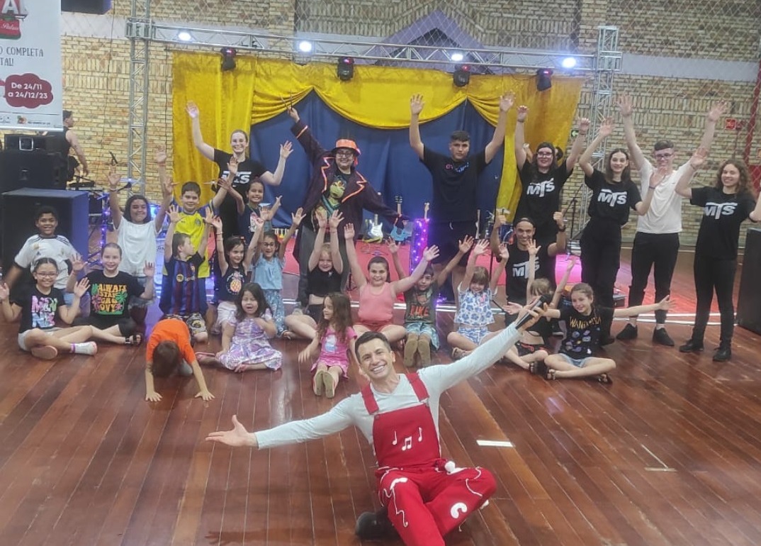 Capa Dia de magia e encanto no Natal Encanto das Pedras 2023