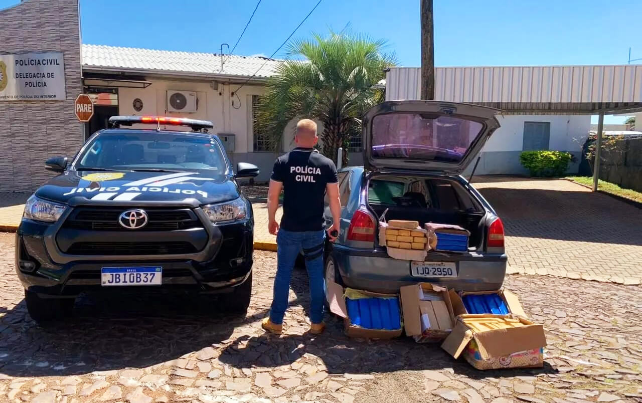 Capa Polícia Civil prende casal de traficantes com 100 kg de maconha em Três Passos