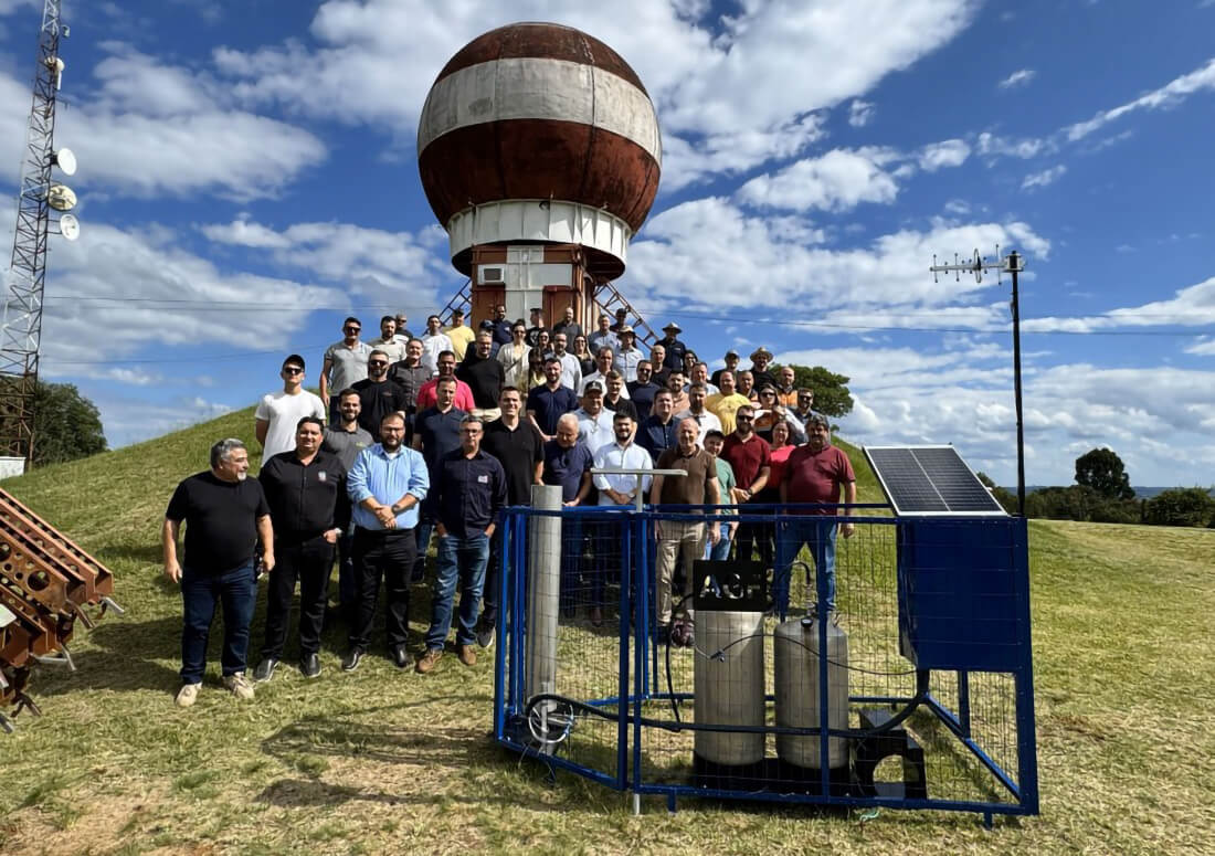 Capa Comitiva gaúcha realiza visita técnica a Santa Catarina para conhecer sistema antigranizo