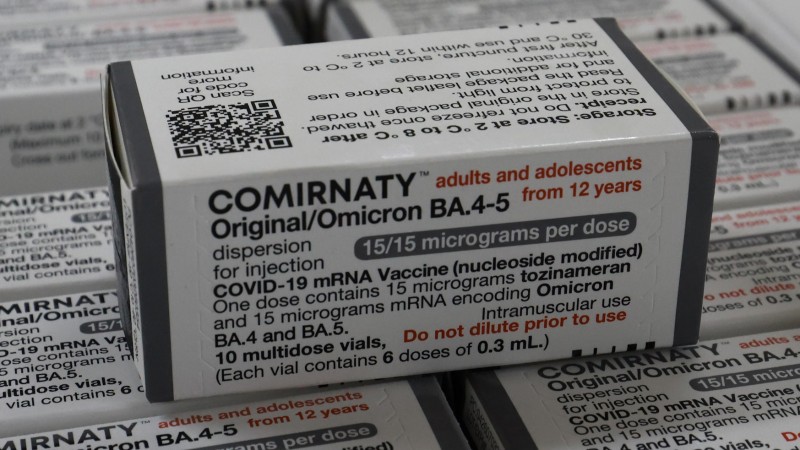 Capa Estado recebe mais 97 mil doses da vacina bivalente contra a covid-19