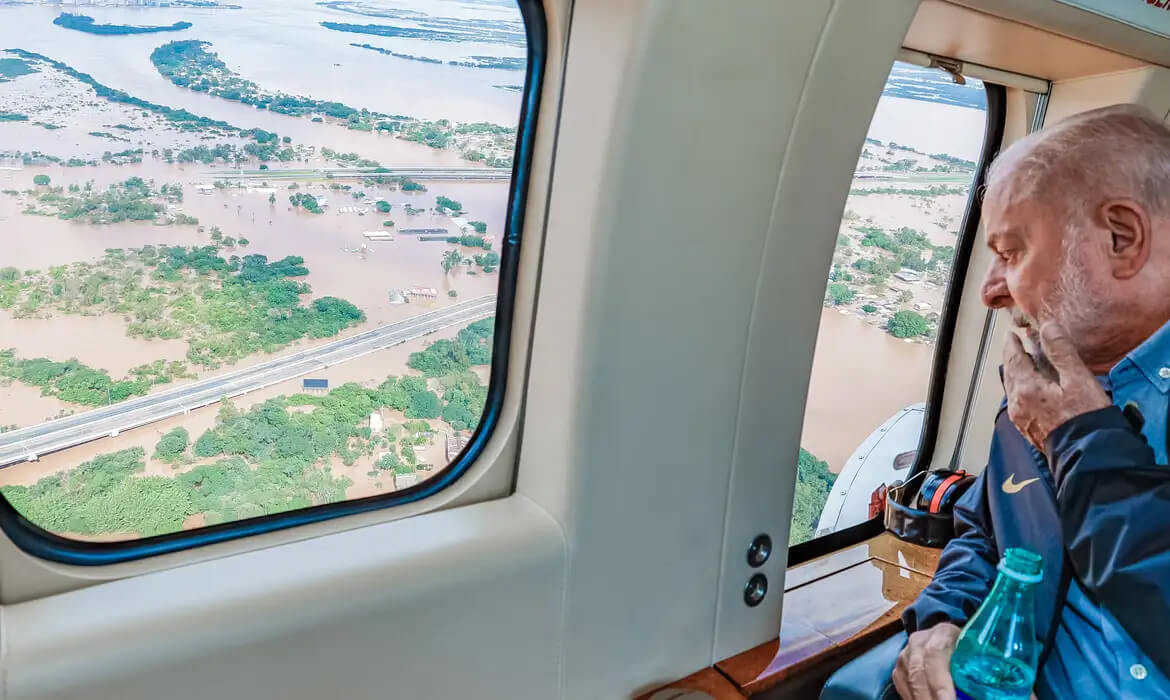 Capa Lula deve viajar novamente para áreas afetadas pelas enchentes no RS nesta quinta-feira
