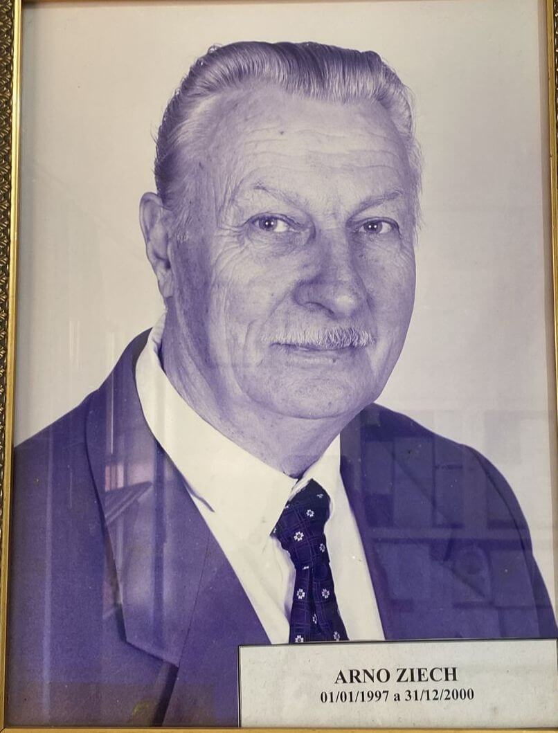 Capa Morre ex-prefeito e empresário de Erval Seco Arno Ziech