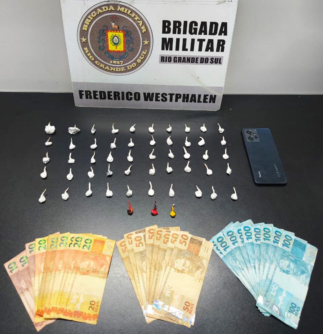 Capa Brigada Militar prende jovem por tráfico de drogas em Frederico Westphalen