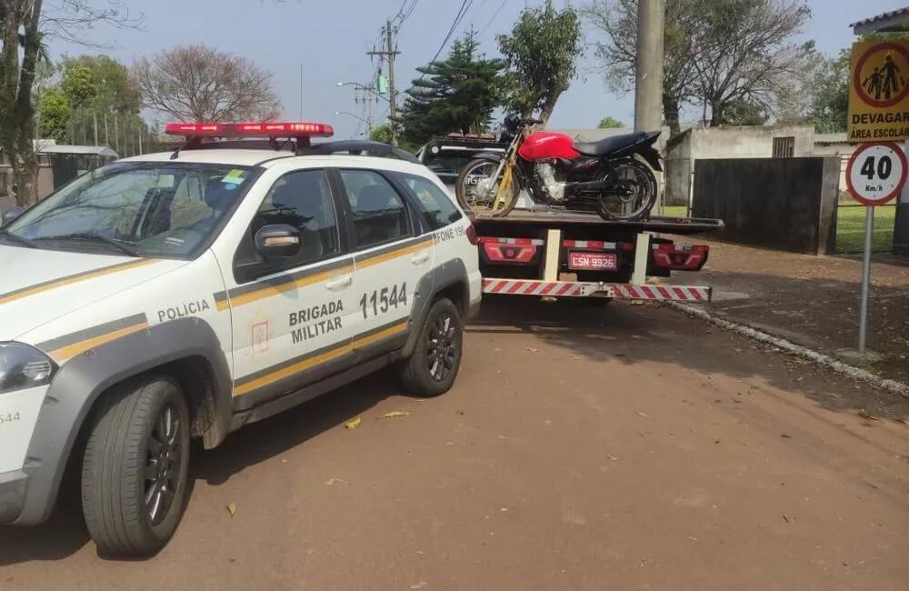 Capa Homem é preso com veículo clonado em Miraguaí