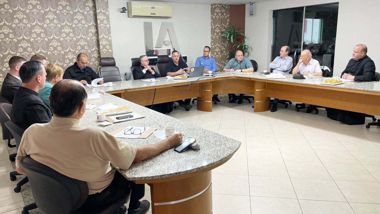 Capa Conselho da Fundação Monsenhor Vitor Batistella realiza reunião para prestação de contas