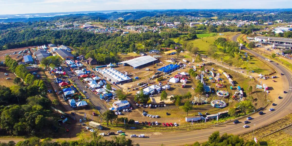 Capa Parque de Exposições de Frederico Westphalen recebe melhorias para a Expofred 2025