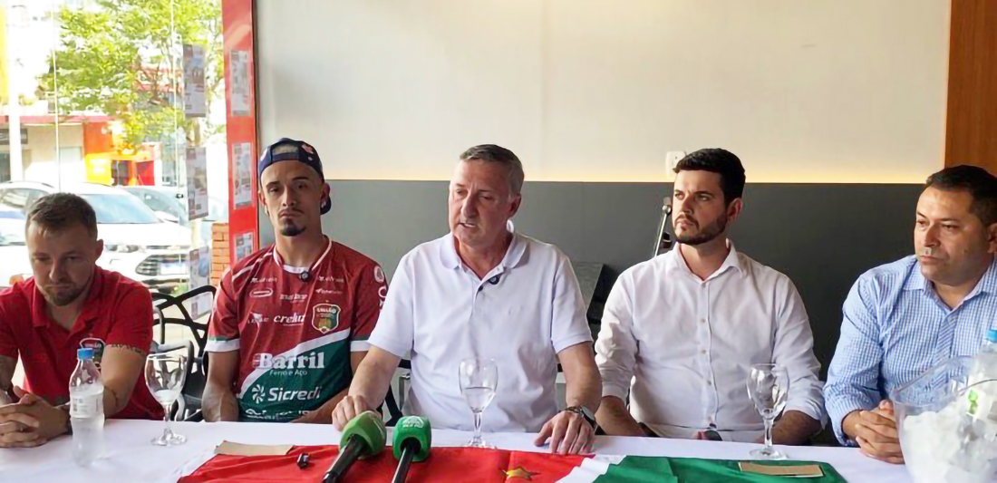 Capa Atacante Felipe Rangel retorna ao União Frederiquense