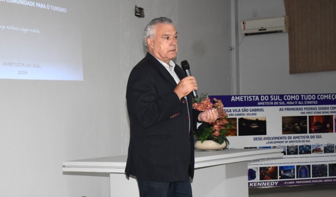 Capa Ametista do Sul recebe mentoria sobre turismo