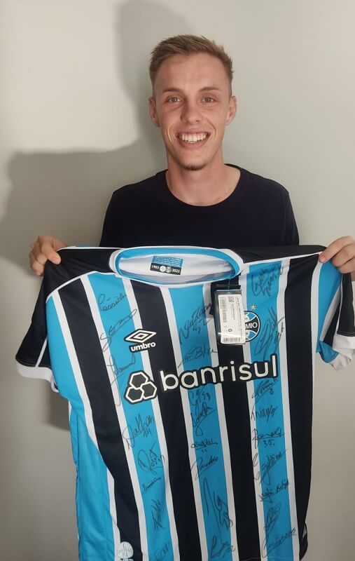 Capa Palmitinho: Grupo de Karatê promove rifa de camisa do Grêmio para arrecadar fundos